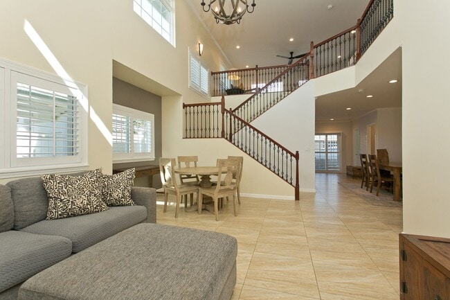 Photo - Wonderfully furnished rental - available NOW!