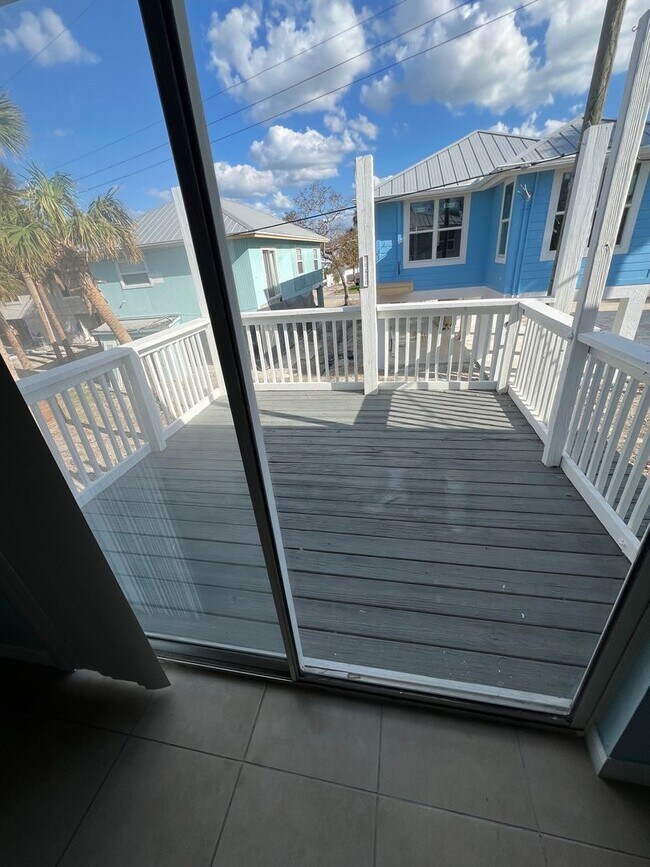 Photo - 128 Eucalyptus Ct Unit B