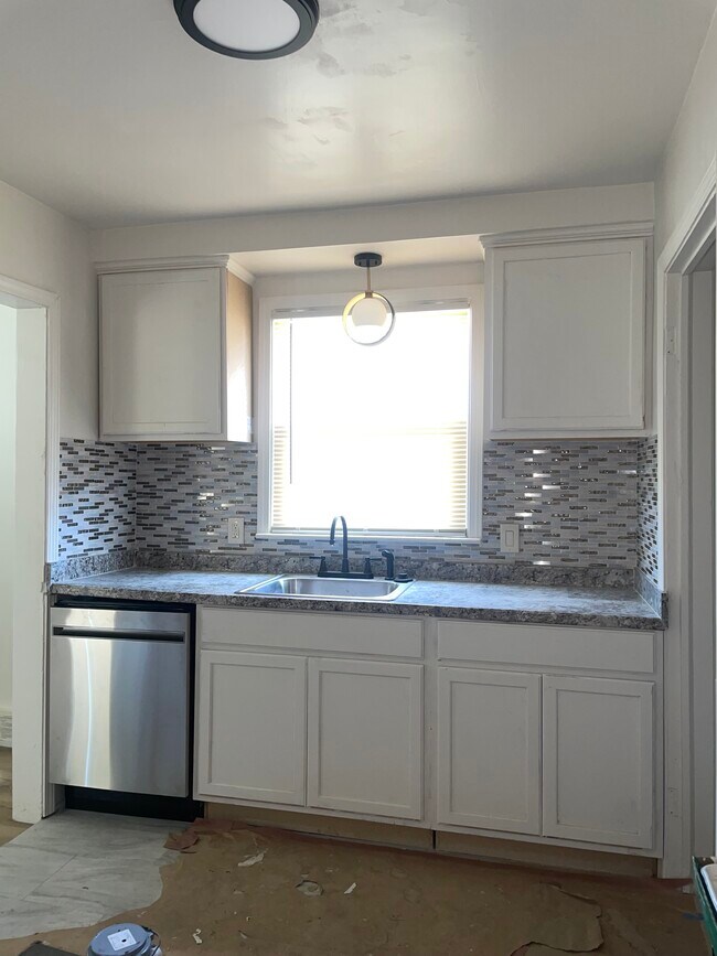 Photo - 11467 Faust Ave