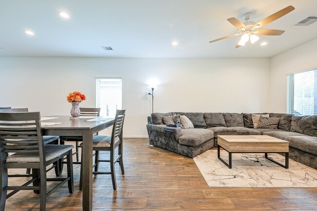 Photo - 22603 Aspen Tarn Trl