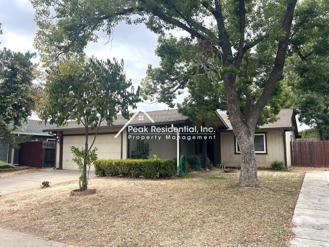 Photo - 3222 Hogarth Dr