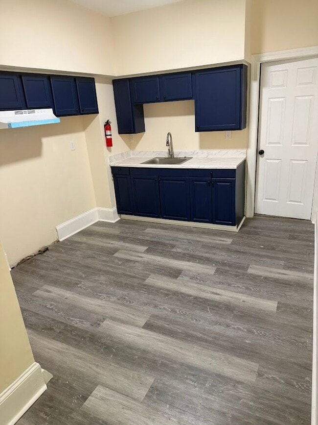 Building Photo - 704 Washington St Unit 01