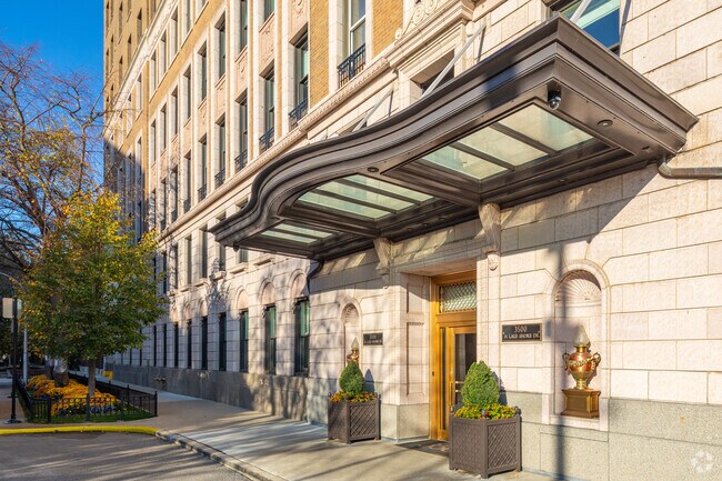 Photo - 3500 N Lake Shore Dr