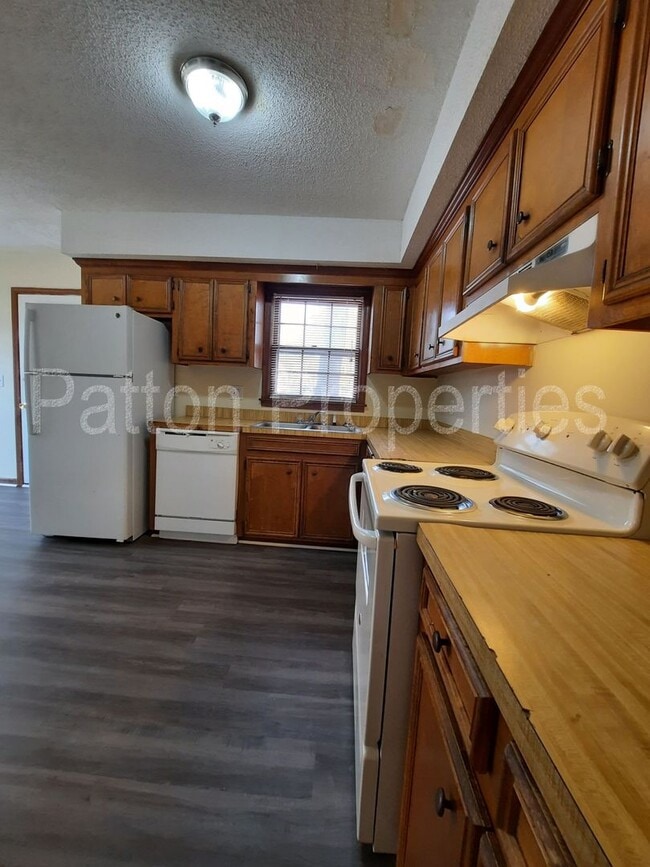 Photo - 1601 Willowby St Unit B
