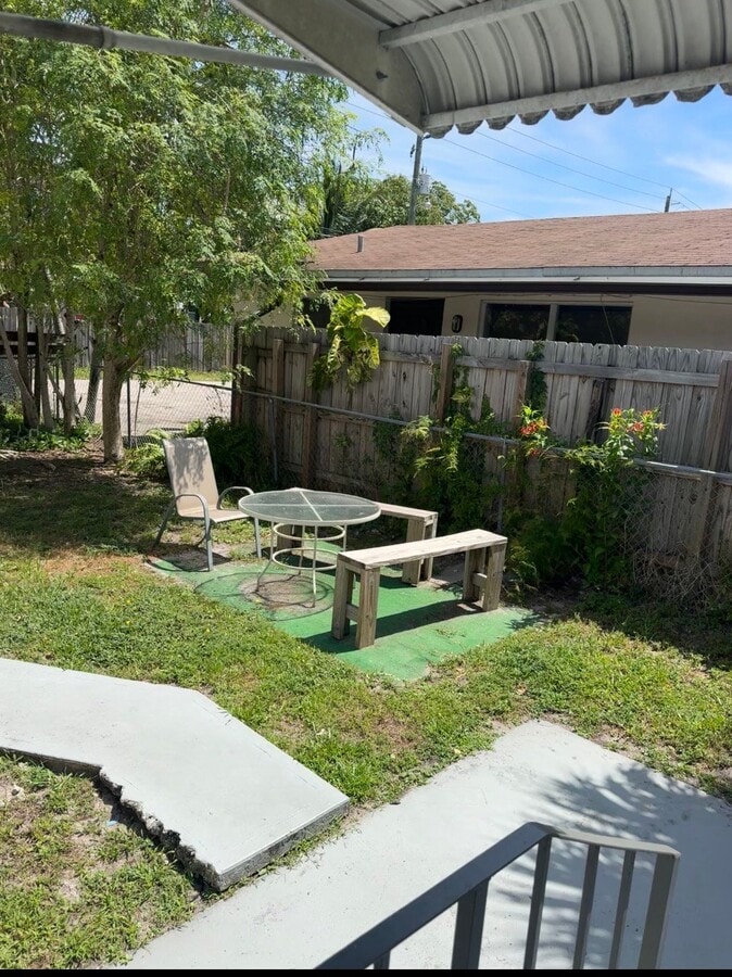 Photo - 1831 Rodman St
