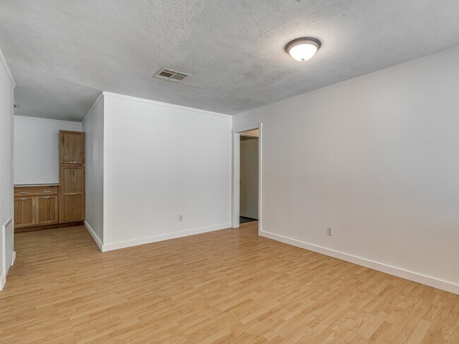 Photo - 106 N Norman Ave