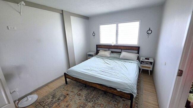 Photo - Enjoy the amazing unobstructed views of Kailua beach from your lanai! Unit 605