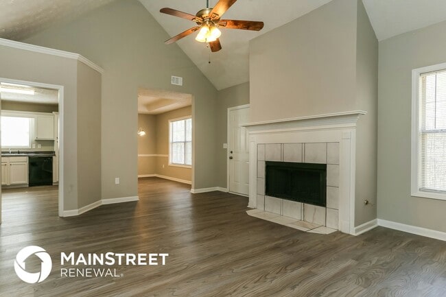 Photo - 250 Saratoga Ct