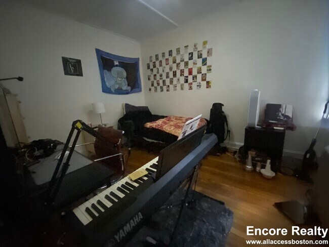 Photo - 1175 Boylston St Unidad 29