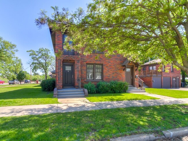 Photo - 1300 NW 15th St Unit 1300 NW 15th