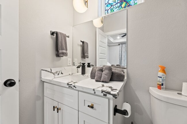 Photo - 8521 Brandon St