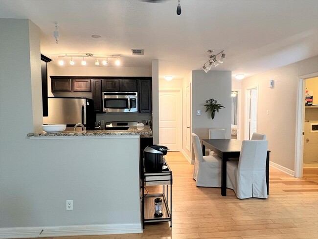 Photo - 1307 Norwalk Ln Unit 201