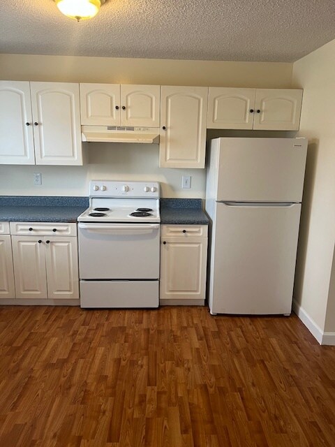 Photo - 1608 Arnold Ave SW