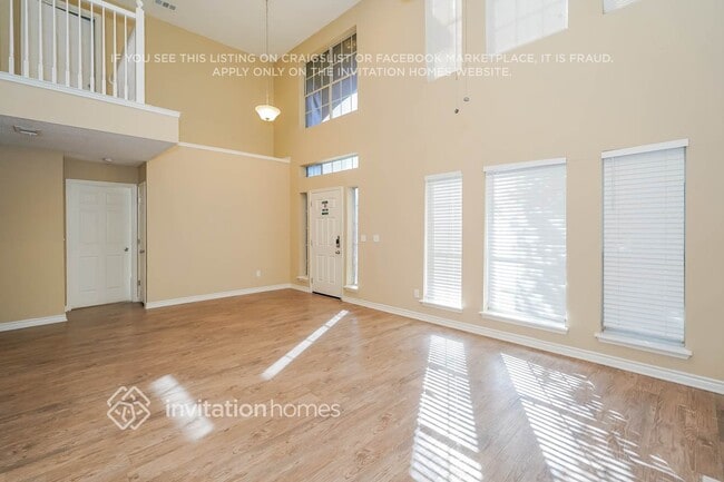 Photo - 10900 Huntington Rd House