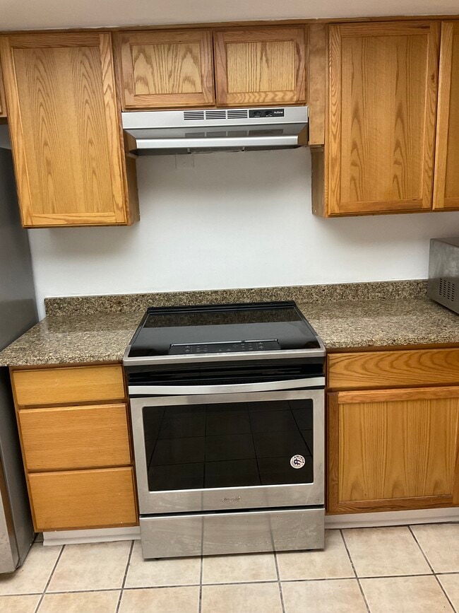 Photo - 2050 Oleander Blvd Unit 7-104