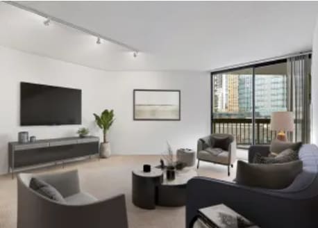 Photo - 754 N Dearborn St