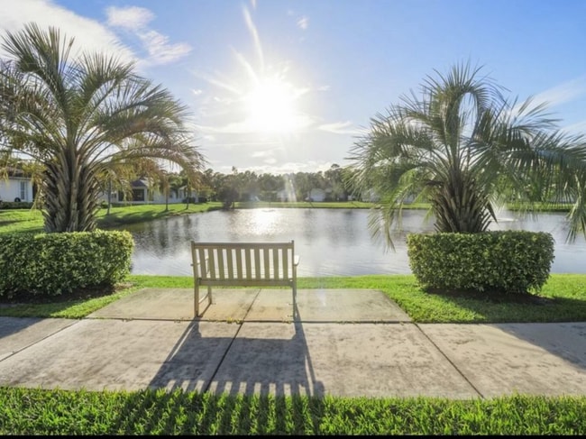 Photo - 253 SW Coconut Key Way