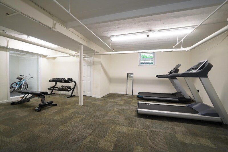 Photo - 1850 Commonwealth Ave Unidad 53