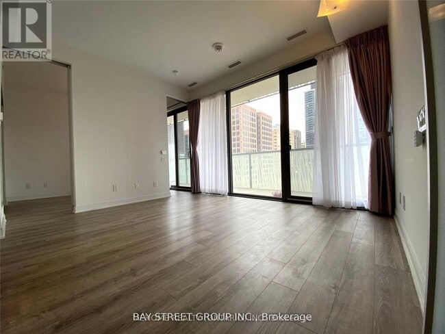 Photo - 50 Charles St E Unit 1001