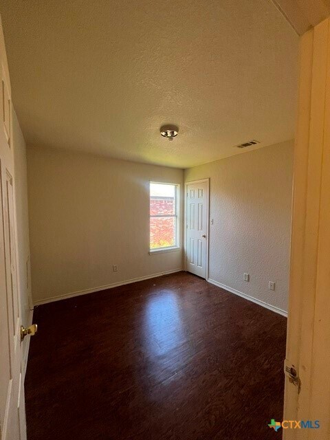 Photo - 2802 Cantabrian Dr