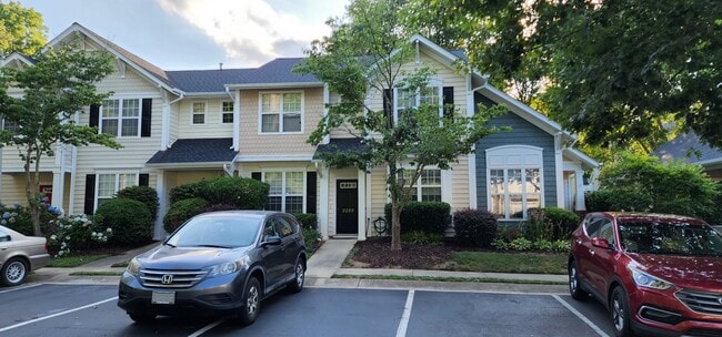 Building Photo - 2222 Valley Haven Dr Rental