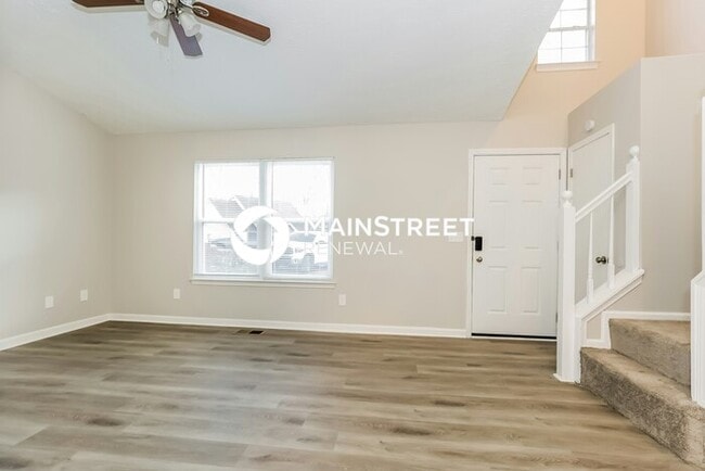 Photo - 4 Bedroom Pet-Friendly Home in Antioch, TN with Main Street Renewal