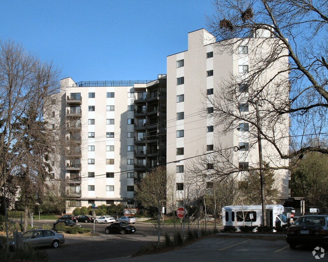 View to the east from List Place - Calhoun Place Apartments
