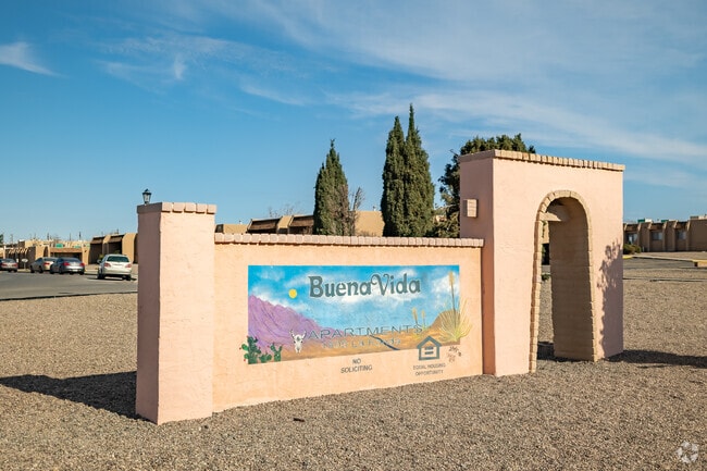 Building Photo - Buena Vida