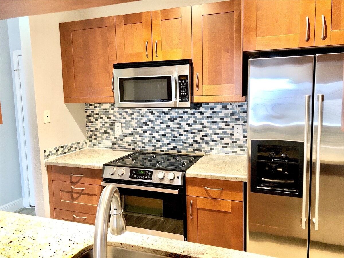 Photo - 3178 Holly Hall St