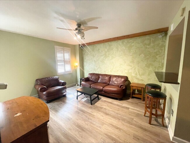 Photo - 1205 St Charles Ave