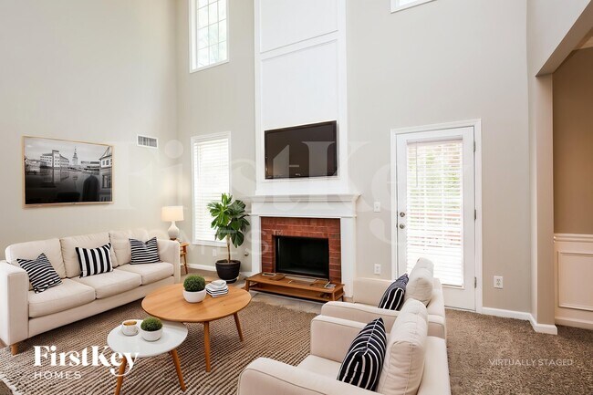 Photo - 235 Lazy Willow Ln