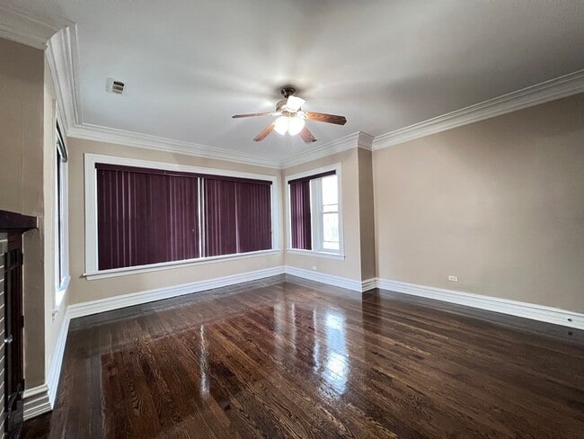 Photo - 821 N Waller Ave Unit 2ndFl