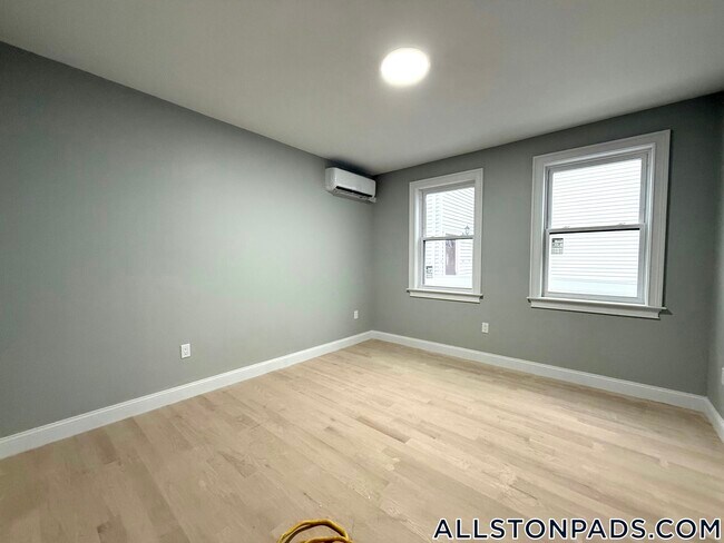 Photo - 8 Brentwood St Unit 1