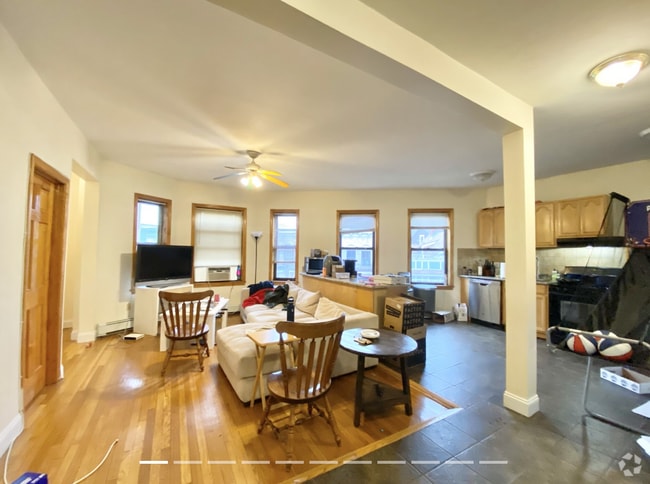 Building Photo - 45 Orkney Rd Rental