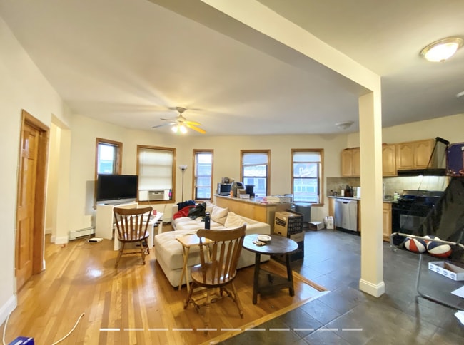 Building Photo - 45 Orkney Rd Rental