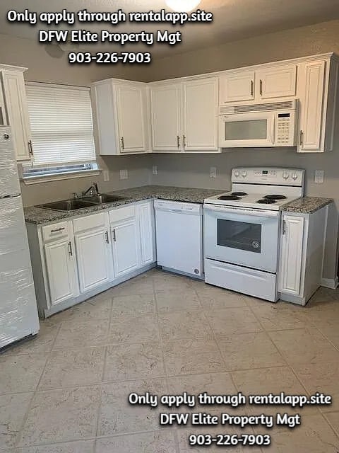 Photo - 468 Maplegrove Rd