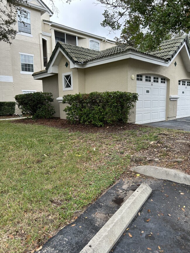 5168 Northridge Rd Condo Unit 109 Condo for Rent in Sarasota, FL