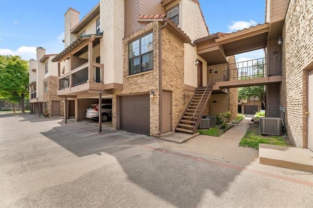 Building Photo - 336 Melrose Dr Unit 19D