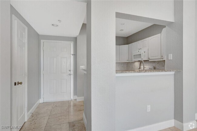 Building Photo - 23660 Walden Center Dr Unit 303 Rental