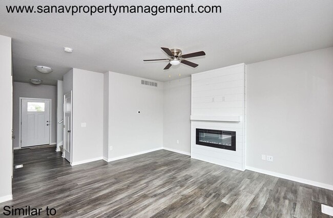 Photo - Modern Look 2 Story house!! Waukee Schools!! Great Neighbourhood!