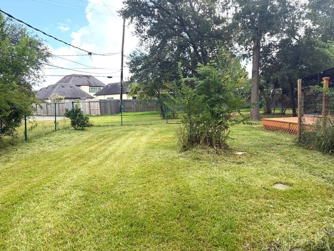 Photo - 128 Shadylawn St