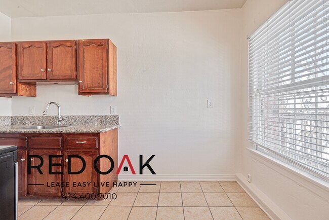 Photo - 520 S Mariposa Ave Unit 107