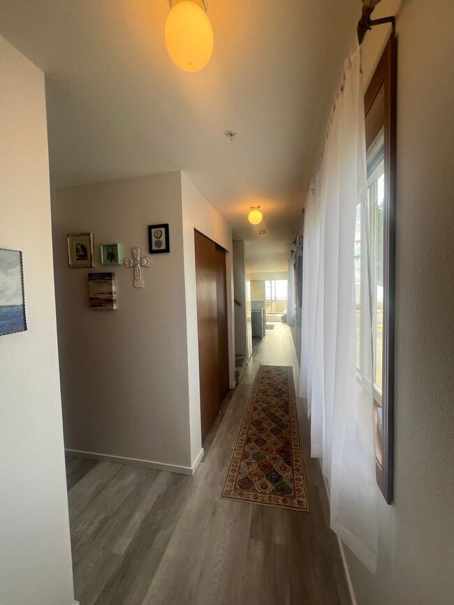 Photo - 2Bd 2Ba Waterfront Mariners Cove Condo in ...