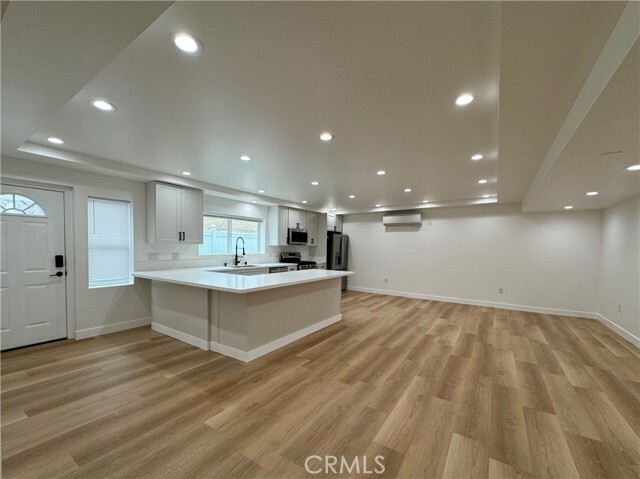 Photo - 2428 Cabrillo Ave Townhome