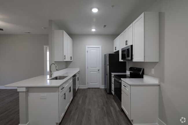 2 BR, 2 BA - 977 SF - Kitchen