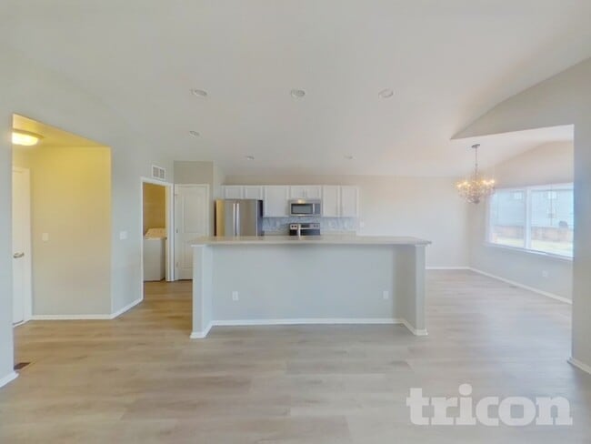 Photo - 4653 Brylie Way