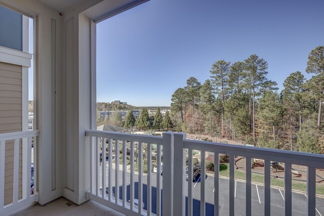 Weston Lakeside Apartments