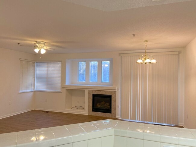 Building Photo - Sparks Single Story Home Near Red Hawk Golf Course Unit 1211