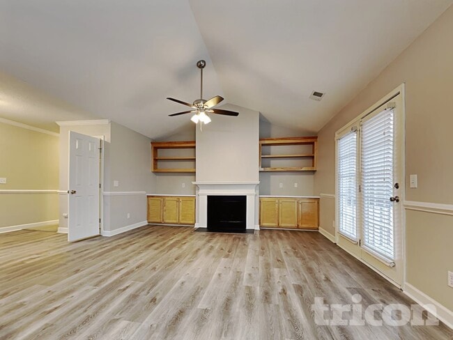 1336 Parliament Lake Dr