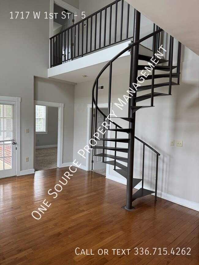 Photo - 1717 W 1st St Apartment Unit 5